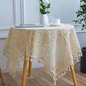 Modern minimalistisk sängbord i trä med 4 lådor och montering