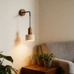Alternative view of Retro vägglampa i Yellow Travertine och svart sten, E27 för sängplats