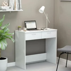 Modernt skrivbord i trä med praktiska lådor och platsbesparande design