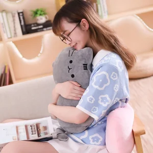Pusheen plyschkudde i kattform 25–50 cm – flera färger 16 Pusheen plyschkudde i kattform 25–50 cm – flera färger