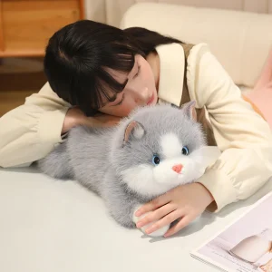 MIAOOWA kattgosedjur 45/55 cm – naturtroget liggande mjukisdjur