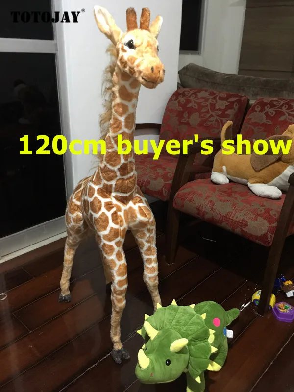 Ett stort giraffe gosedjur i verklighetstrogen design, 35–120 cm, som present till barn 6 Ett stort giraffe gosedjur i verklighetstrogen design, 35–120 cm, som present till barn - Bild 6