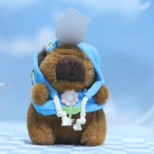 Söt kapybara som mjukisdjur med huvtröja och vingar, animeinspirerad present till barn