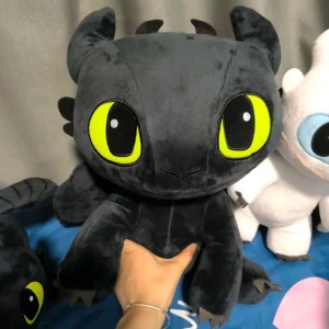 Drake gosedjur i form av mjuk drakekudde med Toothless, Light Fury och Night Fury