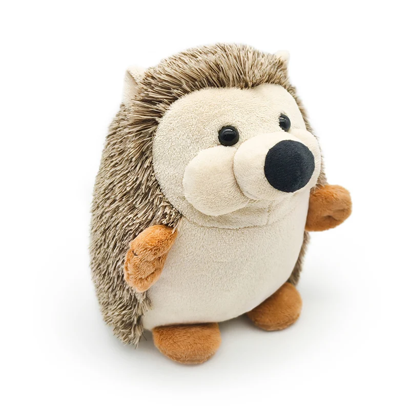 hedgehog gosedjur på med gullig, naturtrogen tecknad design i skogsstil, 18 cm 19 Visa igelkottens form och päls från sidan i trekvartsvinkel.
