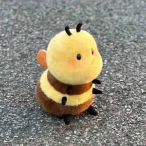 Kawaii-stil på gult bi gosedjur med höglandsprägel och springande pose, 20–60 cm