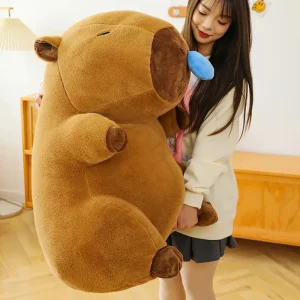 Kapybara gosedjur som stor kramkudde i tecknad kawaii-stil med snordetalj, 50 cm