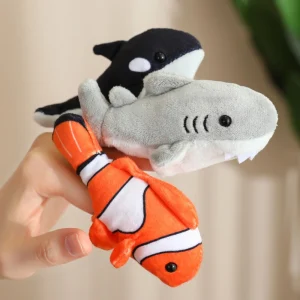 Små gosedjur som fingerpuppor i flera figurvarianter för lek och sagoberättande 19 Små gosedjur som fingerpuppor i flera figurvarianter för lek och sagoberättande