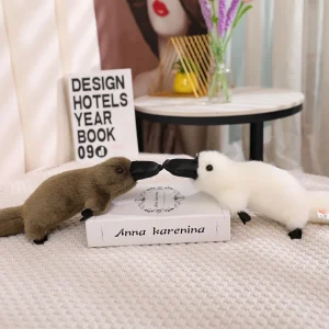 Platypus gosedjur i naturtrogen tecknad stil, kreativ och humoristisk, 30–45 cm