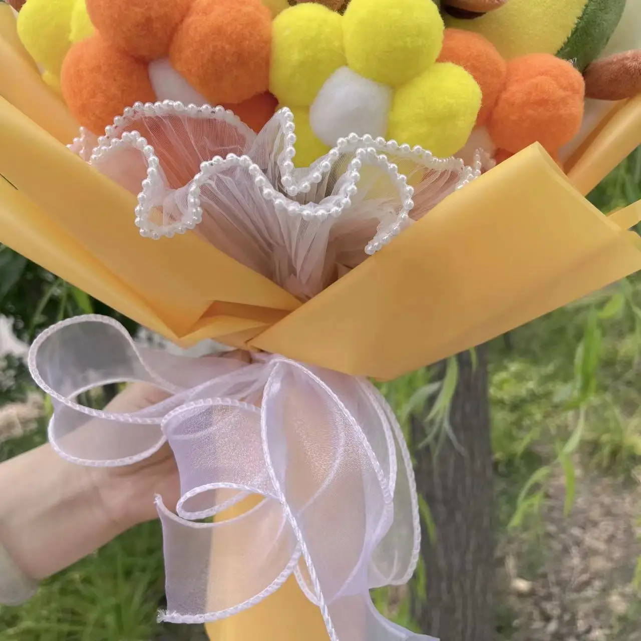 Kanin gosedjur i realistisk stil med bubbelte, avokado, boba och blomsterbukett 4 Kanin gosedjur i realistisk stil med bubbelte, avokado, boba och blomsterbukett - Bild 4