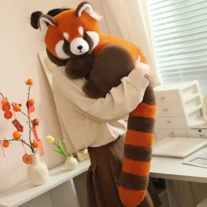 Realistiskt liggande panda gosedjur som röd panda och tvättbjörn, kramkudde 9 Realistiskt liggande panda gosedjur som röd panda och tvättbjörn, kramkudde