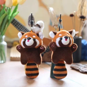 Söt röd panda och tvättbjörn i tecknad stil, hängfigur och nyckelring för ryggsäck 10 Söt röd panda och tvättbjörn i tecknad stil, hängfigur och nyckelring för ryggsäck