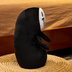 Japanskt animeinspirerat gosedjur med särpräglad design i flera figurvarianter