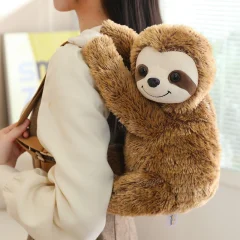 Rymlig djurformad ryggsäck med långa öron och söta motiv av lejon, koala och kanin