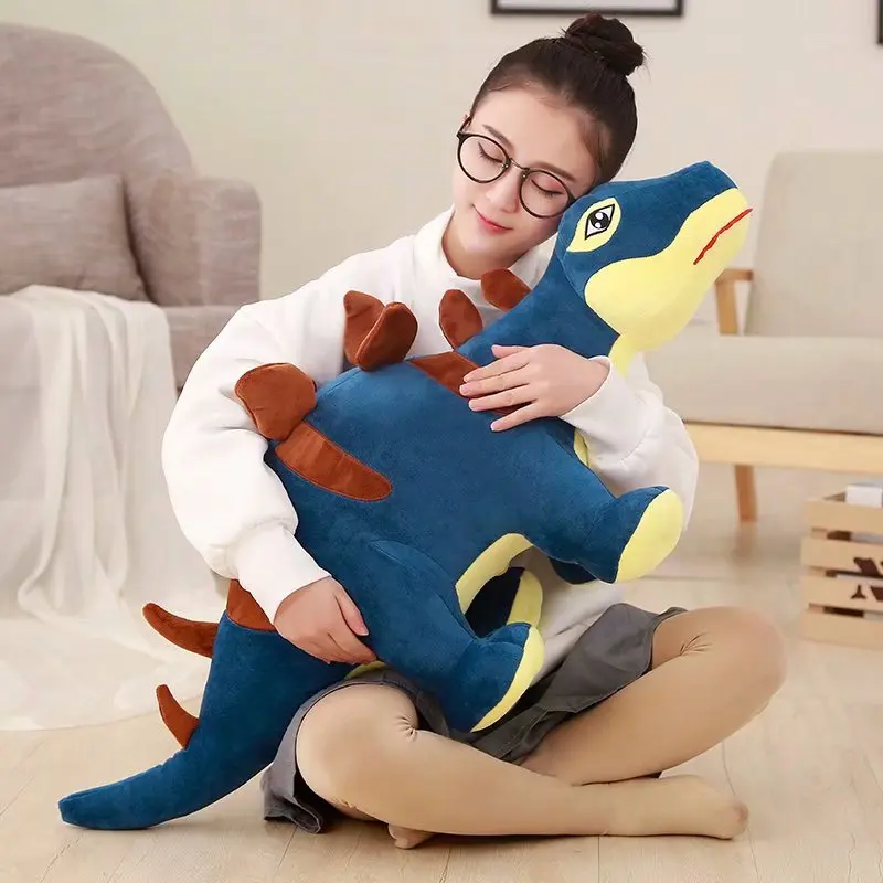 Dinosaurie gosedjur i tecknad stil, som mjukisdocka i grönt eller blått, 55–100 cm 3 Dinosaurie gosedjur i tecknad stil, som mjukisdocka i grönt eller blått, 55–100 cm - Bild 3