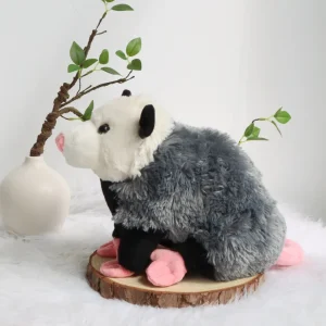 Mus gosedjur med söt, naturtrogen opossumdesign och sittande kroppsform, 38 cm 9 Mus gosedjur med söt, naturtrogen opossumdesign och sittande kroppsform, 38 cm