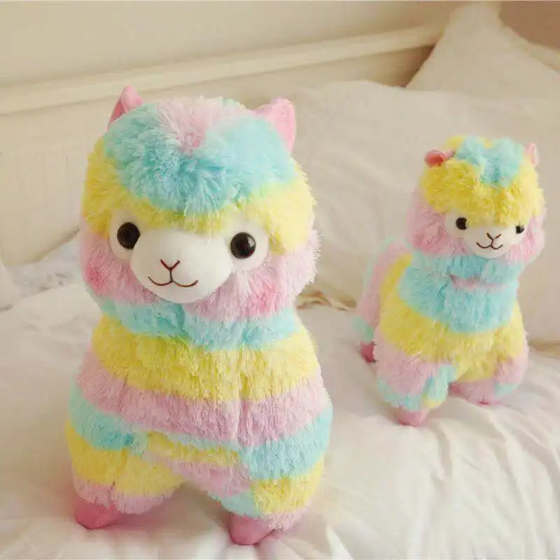 Får gosedjur, kawaii style och söt, alpaca regnbågsfärgad alpacka stil, 20 cm 20 Visa de två pastellrandiga alpackorna med fluffig päls och ljusa nosar.