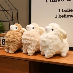 goat gosedjur i kawaii-stil med tecknad design, mjuk sovkompis och julklapp för barn