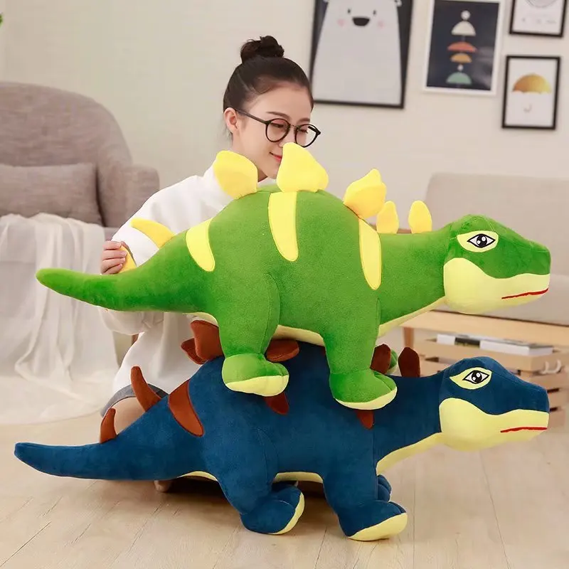 Dinosaurie gosedjur i tecknad stil, som mjukisdocka i grönt eller blått, 55–100 cm 6 Dinosaurie gosedjur i tecknad stil, som mjukisdocka i grönt eller blått, 55–100 cm - Bild 6
