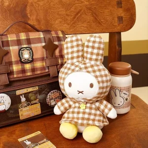 Miffy mjukt gosedjur med gulligt rutigt vintageutseende för skrivbord och hem