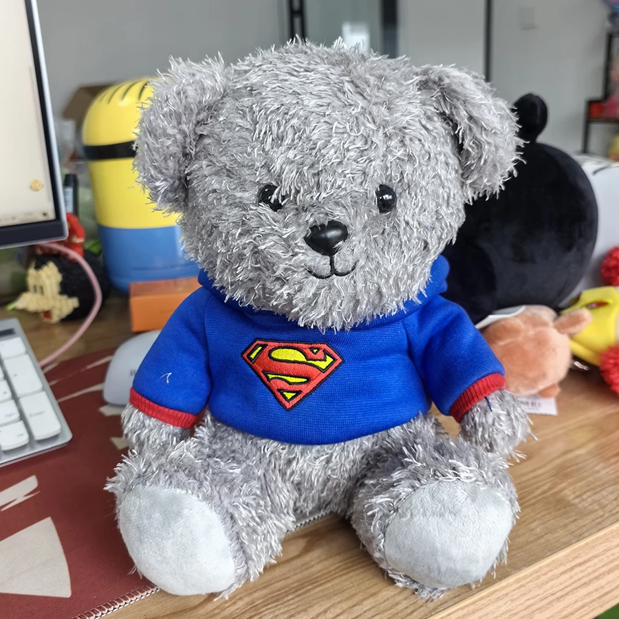 Björn gosedjur från DC Comics med Batman och Superman i klassisk hjältestil, 20 cm 6 Björn gosedjur från DC Comics med Batman och Superman i klassisk hjältestil, 20 cm - Bild 6