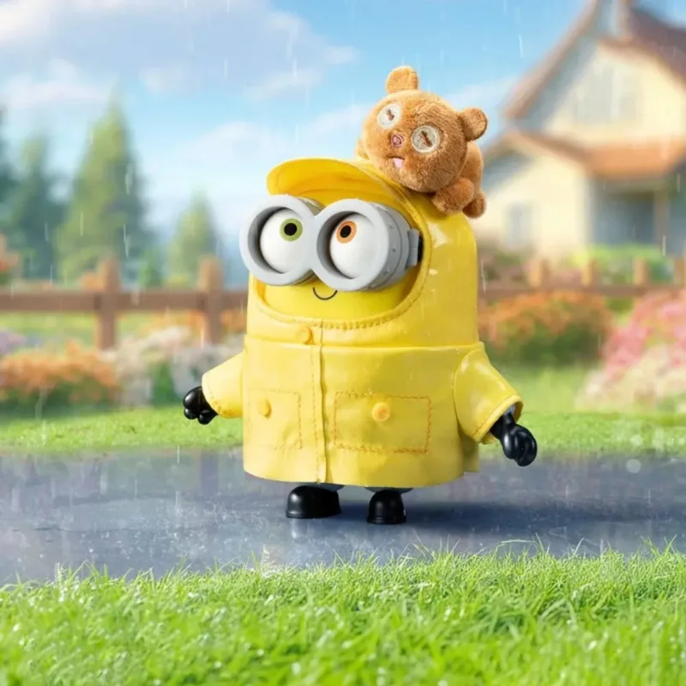 Minions Bob och Tim, fluffiga nyckelringar med cosplaykläder för barn och fans som present 26 Minion med gul regnjacka och en liten björn.