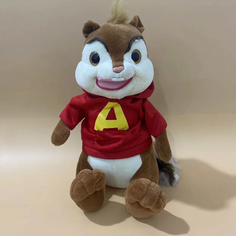Alvin and the Chipmunks-karaktärer gosedjur i tecknad stil med huvtröjor, 25 cm 19 Sittande ekorre i plysch med röd huvtröja och gul bokstav på bröstet.