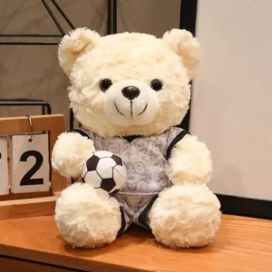 Björn gosedjur med fotbollstema, kawaii-design och lekfull animeinspirerad stil