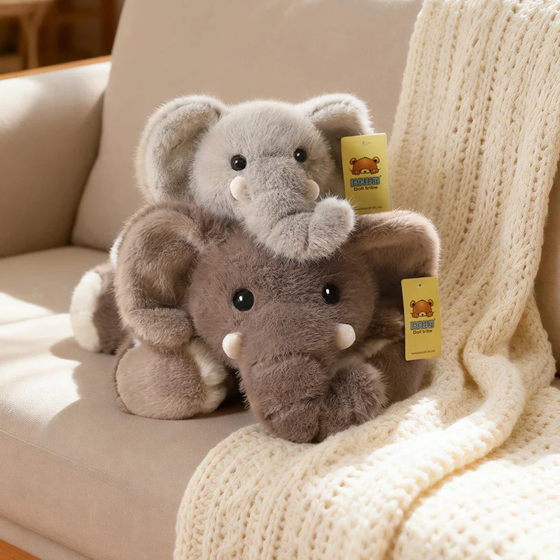 Liggande elefant gosedjur i tecknad stil som plyschkudde och sovkudde, 30–45 cm 6 Liggande elefant gosedjur i tecknad stil som plyschkudde och sovkudde, 30–45 cm - Bild 6