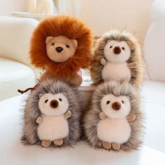 Lejon som nyckelring, söt and adorable och Mini, igelkottar mjuk fluffig ryggsäcken