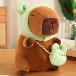 Kanin gosedjur i form av en capybara med kanin- och grodhatt som crossbodyväska, 50 cm
