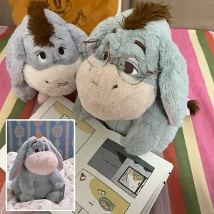 Eeyore gosedjur som plyschkudde, tecknad style och söt, sött dekorativ kudde, 30 cm 8 Eeyore gosedjur som plyschkudde, tecknad style och söt, sött dekorativ kudde, 30 cm
