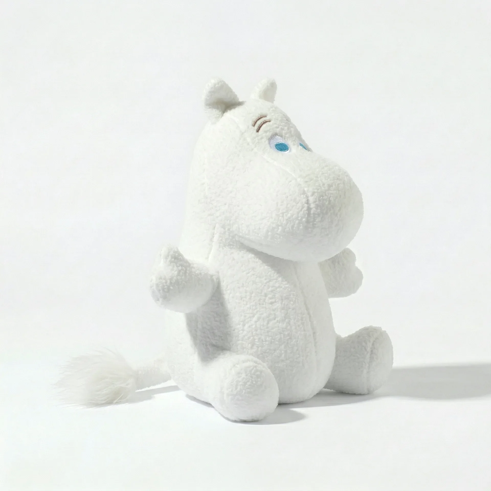 Moomin gosedjur i söt tecknad stil, med kreativ design och kramvänlig form, 20 cm 6 Moomin gosedjur i söt tecknad stil, med kreativ design och kramvänlig form, 20 cm - Bild 6