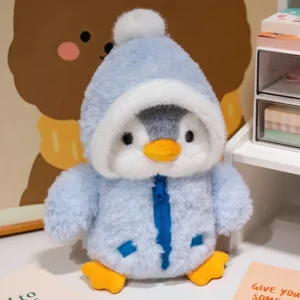 Sött och fluffigt pingvin gosedjur som kudde, med kläder och hatt, fin present 18 Sött och fluffigt pingvin gosedjur som kudde, med kläder och hatt, fin present