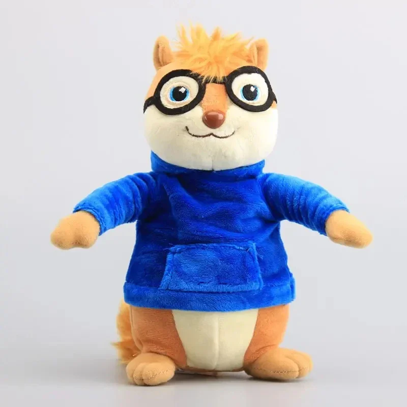 Alvin and the Chipmunks-karaktärer gosedjur i kawaii Halloweenstil, set om tre, 22 cm 20 Visa chipmunkfiguren i blå tröja med orange hår, ljus nosparti och svarta glasögon.