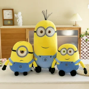 Söta tecknade kuddar från Minions med Bob gosedjur samt Stuart, för födelsedagspresent