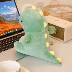 Sött dinosaurie gosedjur med glatt vråltema, i vitt, rosa och grönt, för barn