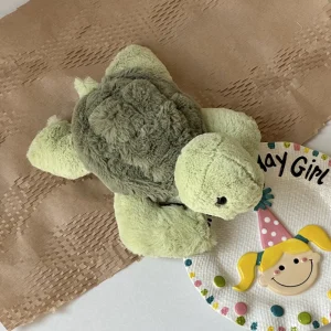 Tortoise som nyckelring, verklighetstrogen och söt, 35–40 cm