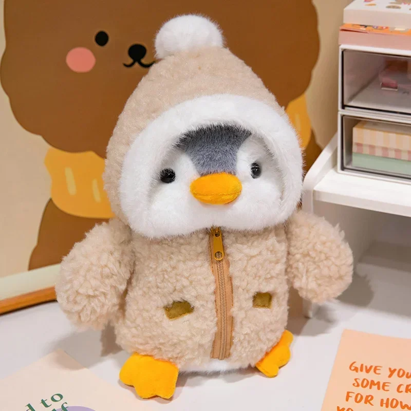 Sött och fluffigt pingvin gosedjur som kudde, med kläder och hatt, fin present 8 Sött och fluffigt pingvin gosedjur som kudde, med kläder och hatt, fin present - Bild 8