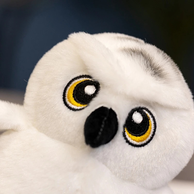 Uggla gosedjur med Hedwig i tecknad stil, mjuk och lekfull att bära på axeln 5 Uggla gosedjur med Hedwig i tecknad stil, mjuk och lekfull att bära på axeln - Bild 5