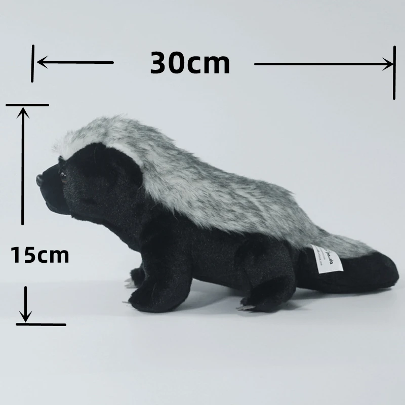Sött, naturtroget honey badger gosedjur med ratel- och skunkmotiv i kawaii-stil 7 Sött, naturtroget honey badger gosedjur med ratel- och skunkmotiv i kawaii-stil - Bild 7