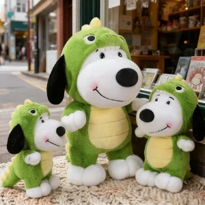 Mjukt gosedjur från Peanuts i flera figurvarianter med olika kostymer, 35–70 cm
