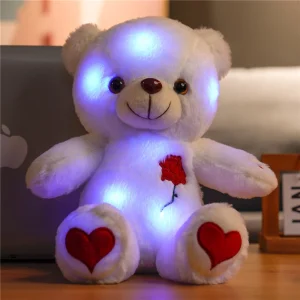 Färgglatt björngosedjur med gullig design och LED-ljus som sprider färgat sken