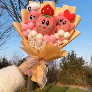 Kirby-karaktärer gosedjur i handgjord bukett med stjärnmotiv och kreativ design
