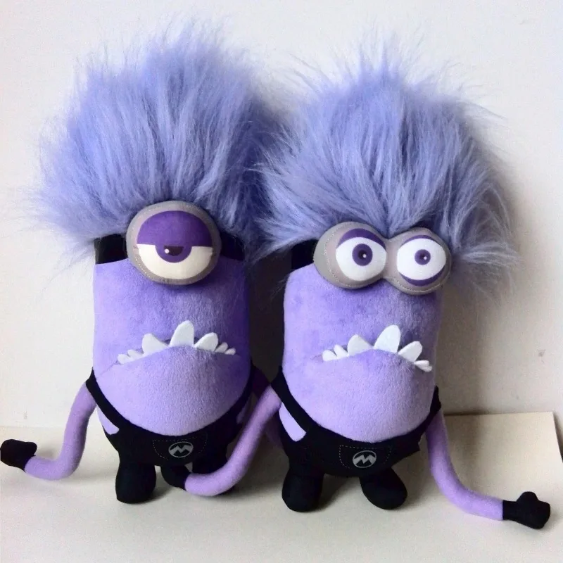 Despicable Me gosedjur, lila och mjuk kawaii-figur med rolig design för barn och present 22 Två lila plyschfigurer med stor fluffig päls från Despicable Me