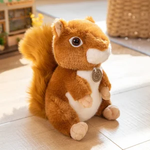 Squirrel gosedjur som tvättbjörnkudde, 17–30 cm 16 Squirrel gosedjur som tvättbjörnkudde, 17–30 cm