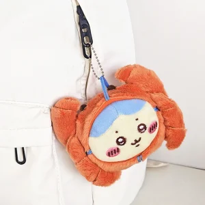 Chiikawa-figur från japansk anime i krabbdräkt, mjuk nyckelring och väskhänge för samling