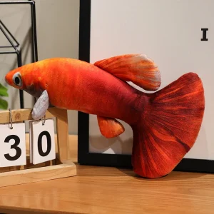 Guppy gosedjur som färgstark plyschkudde i fiskform, mjuk och dekorativ, 40–60 cm