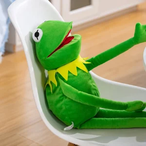 Groda som gosedjur och söt handdocka, användbar som rekvisita vid scenframträdanden