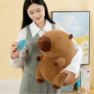Alternative view of Kapybara gosedjur som stor kramkudde i tecknad kawaii-stil med snordetalj, 50 cm